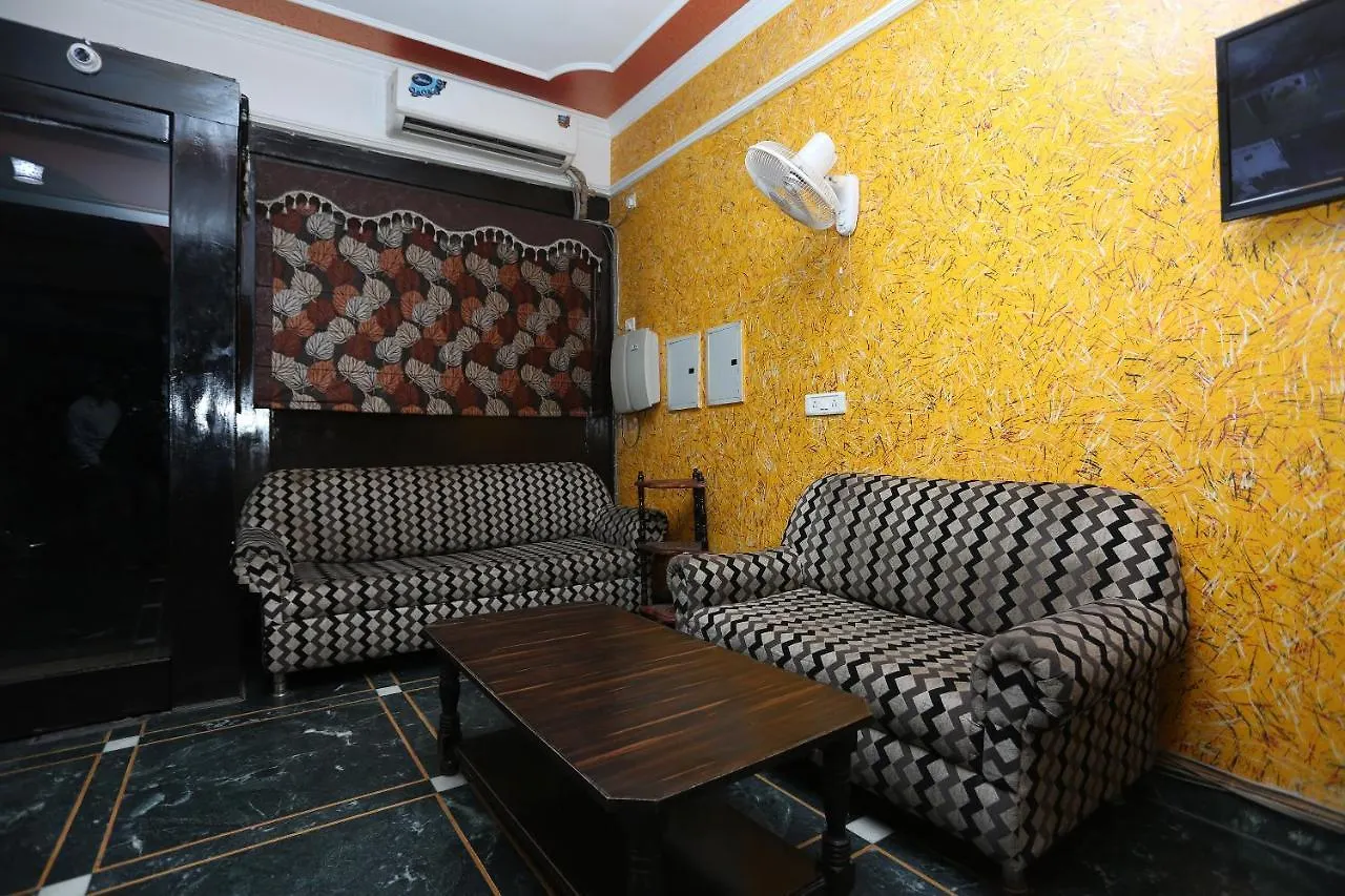 Hotel Priya Agra  3*, Agra (Uttar Pradesh)