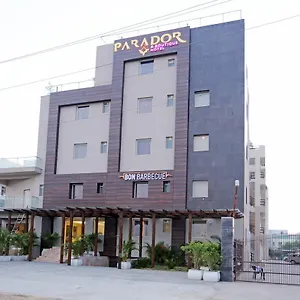 Отель Hotel Parador Agra, Агра