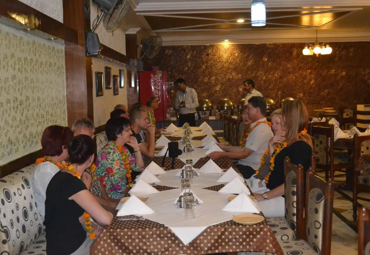 Hotel Priya Agra