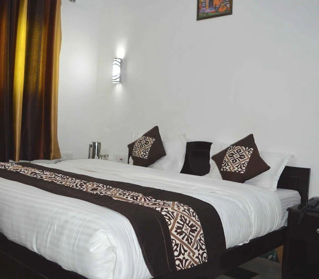 Hotel Priya Agra