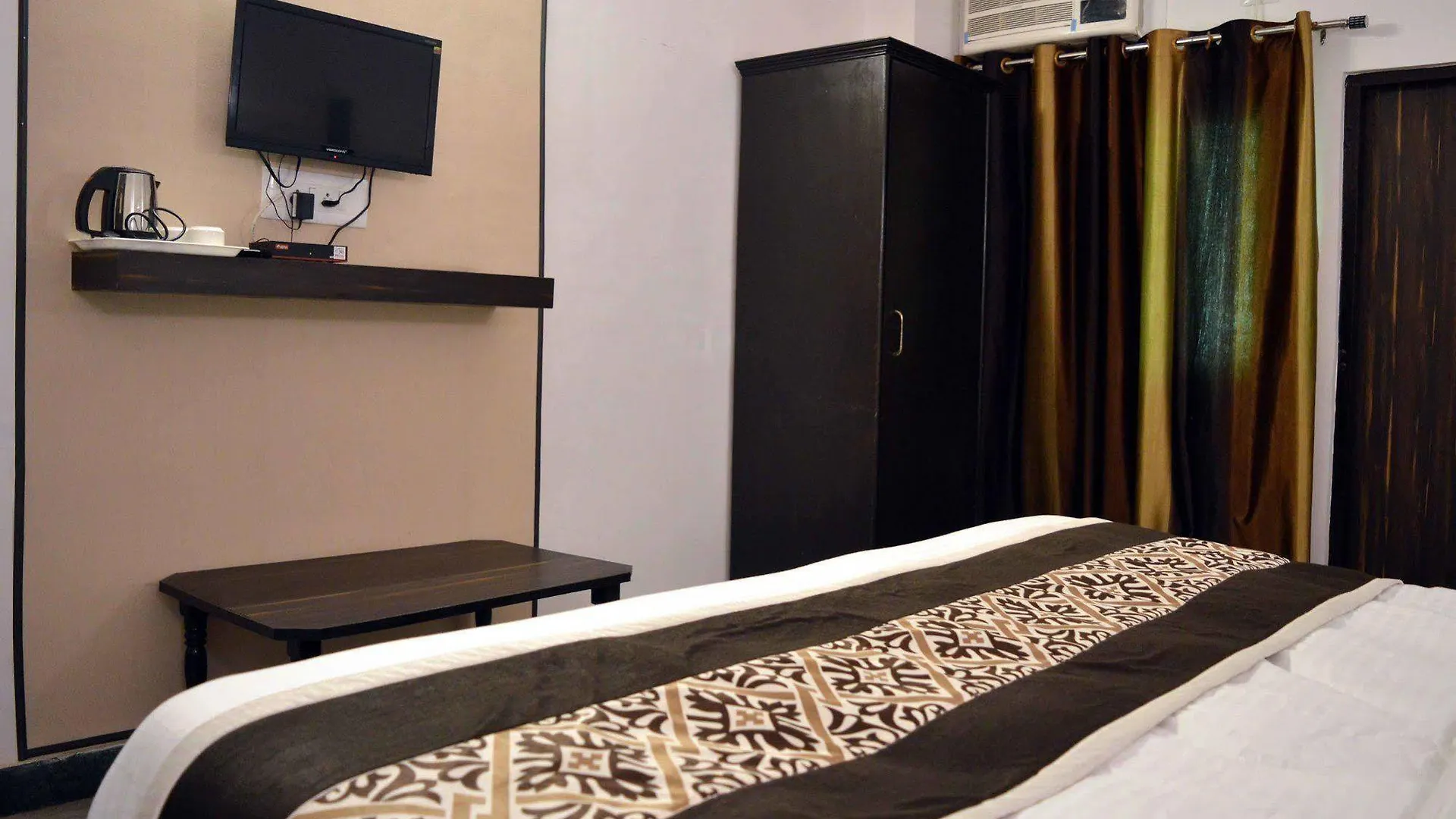 Hotel Priya Agra   Agra (Uttar Pradesh)